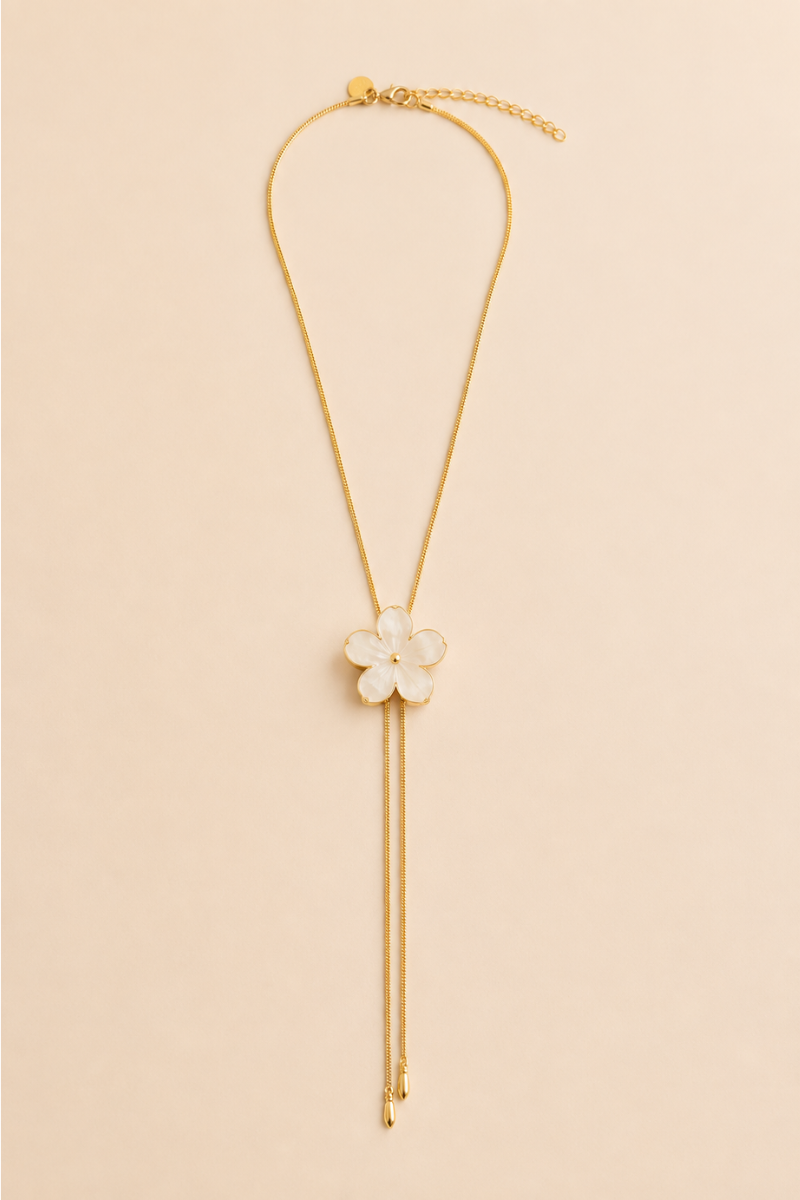 Le collier long - fleur & chaîne serpent